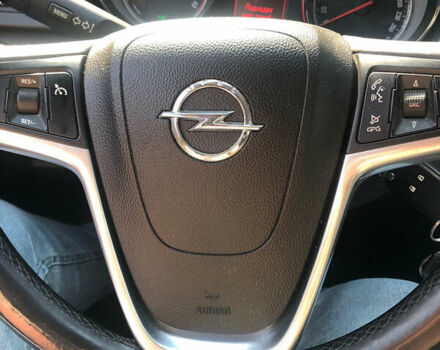 Коричневый Опель Инсигния, объемом двигателя 1.96 л и пробегом 290 тыс. км за 6600 $, фото 1 на Automoto.ua
