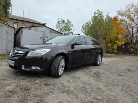 Коричневый Опель Инсигния, объемом двигателя 2 л и пробегом 236 тыс. км за 7600 $, фото 1 на Automoto.ua