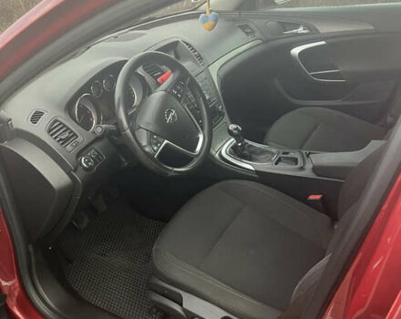 Опель Инсигния 2010 в Житомире на Automoto.ua Красный Опель Инсигния, объемом двигателя 2 л и пробегом 275 тыс. км за 7500 $, фото 6 на Automoto.ua