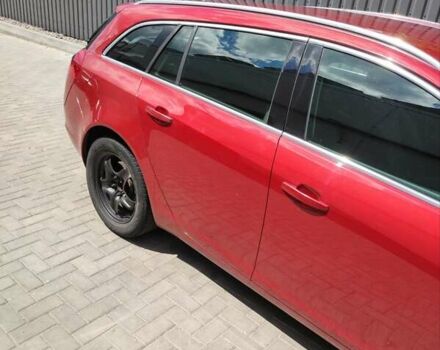 Красный Опель Инсигния, объемом двигателя 1.96 л и пробегом 217 тыс. км за 7400 $, фото 7 на Automoto.ua