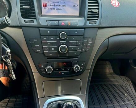 Червоний Опель Інсігнія, об'ємом двигуна 2 л та пробігом 221 тис. км за 7000 $, фото 10 на Automoto.ua