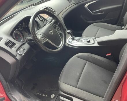 Червоний Опель Інсігнія, об'ємом двигуна 2 л та пробігом 210 тис. км за 6750 $, фото 13 на Automoto.ua