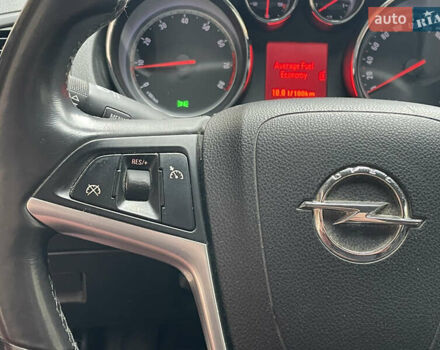 Червоний Опель Інсігнія, об'ємом двигуна 2 л та пробігом 210 тис. км за 6750 $, фото 36 на Automoto.ua