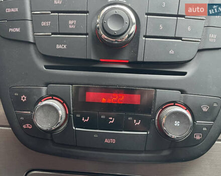 Червоний Опель Інсігнія, об'ємом двигуна 2 л та пробігом 210 тис. км за 6750 $, фото 32 на Automoto.ua