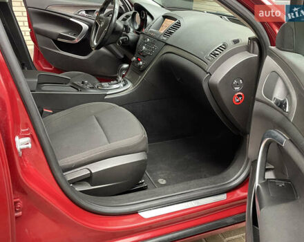 Червоний Опель Інсігнія, об'ємом двигуна 2 л та пробігом 210 тис. км за 6750 $, фото 40 на Automoto.ua