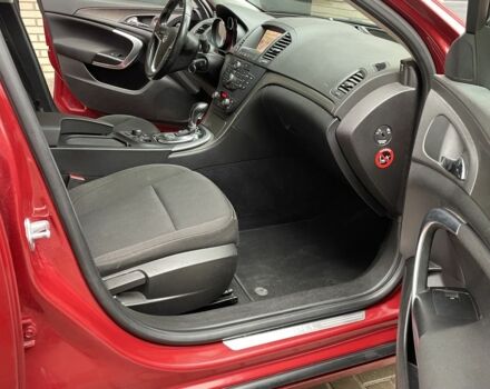 Червоний Опель Інсігнія, об'ємом двигуна 2 л та пробігом 210 тис. км за 6750 $, фото 20 на Automoto.ua