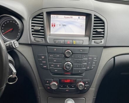 Червоний Опель Інсігнія, об'ємом двигуна 2 л та пробігом 210 тис. км за 6750 $, фото 16 на Automoto.ua