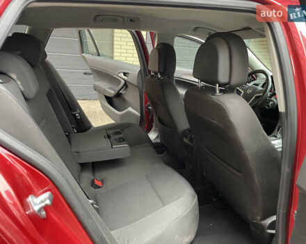 Червоний Опель Інсігнія, об'ємом двигуна 2 л та пробігом 210 тис. км за 6750 $, фото 47 на Automoto.ua