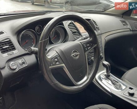 Червоний Опель Інсігнія, об'ємом двигуна 2 л та пробігом 210 тис. км за 6750 $, фото 24 на Automoto.ua