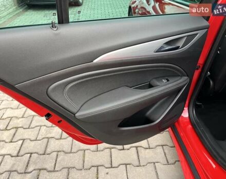 Красный Опель Инсигния, объемом двигателя 2 л и пробегом 226 тыс. км за 17700 $, фото 26 на Automoto.ua