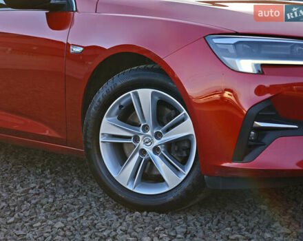 Красный Опель Инсигния, объемом двигателя 2 л и пробегом 164 тыс. км за 16999 $, фото 8 на Automoto.ua