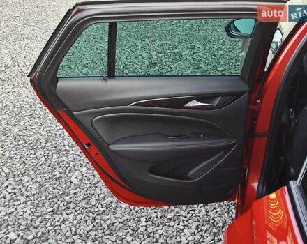 Красный Опель Инсигния, объемом двигателя 2 л и пробегом 165 тыс. км за 16999 $, фото 47 на Automoto.ua