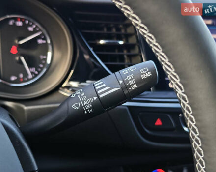 Красный Опель Инсигния, объемом двигателя 2 л и пробегом 164 тыс. км за 16999 $, фото 29 на Automoto.ua