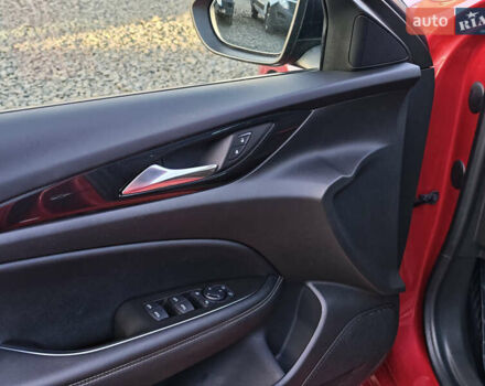 Красный Опель Инсигния, объемом двигателя 2 л и пробегом 164 тыс. км за 16999 $, фото 19 на Automoto.ua