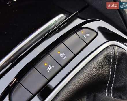 Красный Опель Инсигния, объемом двигателя 2 л и пробегом 165 тыс. км за 16999 $, фото 45 на Automoto.ua