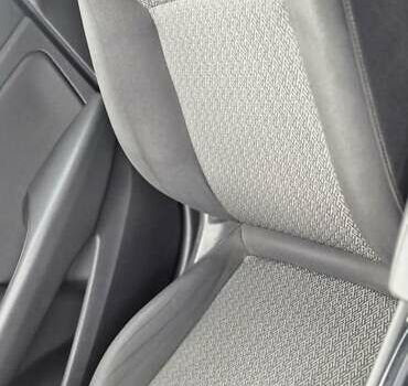 Красный Опель Инсигния, объемом двигателя 1.6 л и пробегом 130 тыс. км за 13999 $, фото 47 на Automoto.ua