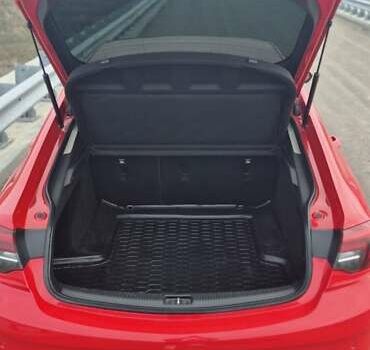 Красный Опель Инсигния, объемом двигателя 1.6 л и пробегом 130 тыс. км за 13999 $, фото 24 на Automoto.ua