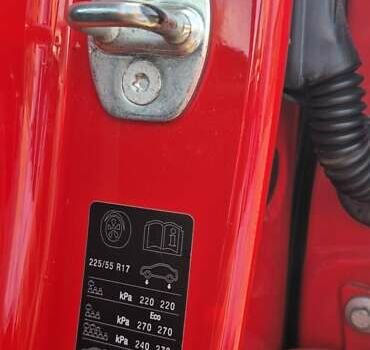 Красный Опель Инсигния, объемом двигателя 1.6 л и пробегом 130 тыс. км за 13999 $, фото 7 на Automoto.ua