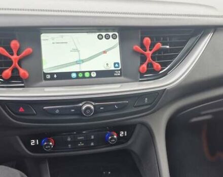 Красный Опель Инсигния, объемом двигателя 1.6 л и пробегом 130 тыс. км за 13999 $, фото 37 на Automoto.ua