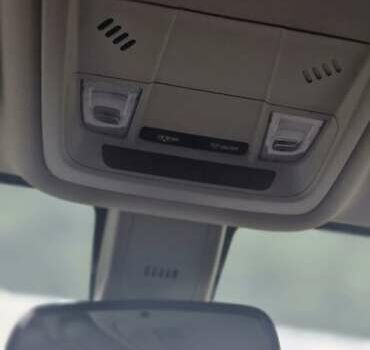 Красный Опель Инсигния, объемом двигателя 1.6 л и пробегом 130 тыс. км за 13999 $, фото 34 на Automoto.ua