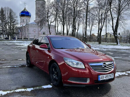 Опель Инсигния 2010 в Жмеренке на Automoto.ua Красный Опель Инсигния, объемом двигателя 2 л и пробегом 233 тыс. км за 9800 $, фото 1 на Automoto.ua