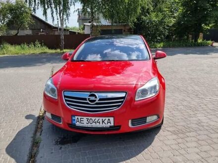 Червоний Опель Інсігнія, об'ємом двигуна 2 л та пробігом 160 тис. км за 7500 $, фото 1 на Automoto.ua