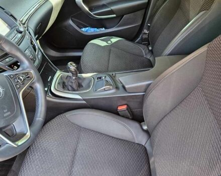 Опель Инсигния, объемом двигателя 0 л и пробегом 280 тыс. км за 9999 $, фото 14 на Automoto.ua