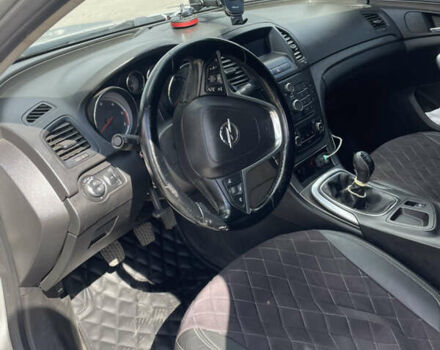 Опель Инсигния, объемом двигателя 1.96 л и пробегом 285 тыс. км за 5800 $, фото 4 на Automoto.ua