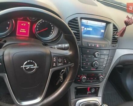 Опель Інсігнія, об'ємом двигуна 1.96 л та пробігом 221 тис. км за 7900 $, фото 4 на Automoto.ua