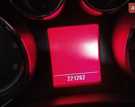 Опель Інсігнія, об'ємом двигуна 1.96 л та пробігом 221 тис. км за 7900 $, фото 12 на Automoto.ua