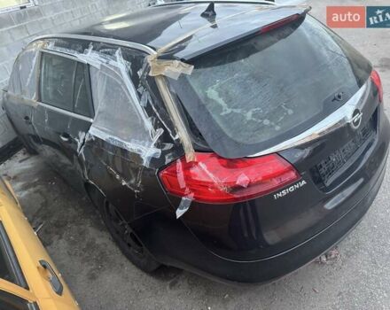 Опель Інсігнія 2010 у Белой Церкве на Automoto.ua Опель Інсігнія, об'ємом двигуна 2 л та пробігом 300 тис. км за 1999 $, фото 2 на Automoto.ua