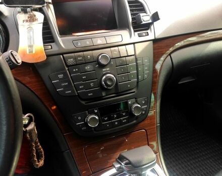 Опель Инсигния, объемом двигателя 2 л и пробегом 270 тыс. км за 9500 $, фото 2 на Automoto.ua