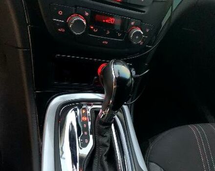 Опель Инсигния, объемом двигателя 20 л и пробегом 178 тыс. км за 10500 $, фото 3 на Automoto.ua