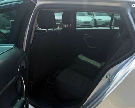 Опель Инсигния, объемом двигателя 2 л и пробегом 277 тыс. км за 9200 $, фото 13 на Automoto.ua