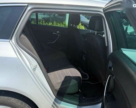 Опель Инсигния, объемом двигателя 2 л и пробегом 277 тыс. км за 9200 $, фото 11 на Automoto.ua