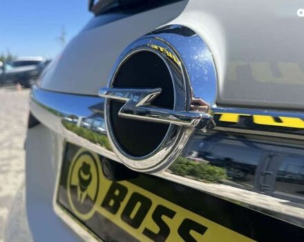 Опель Инсигния, объемом двигателя 2 л и пробегом 334 тыс. км за 9150 $, фото 8 на Automoto.ua