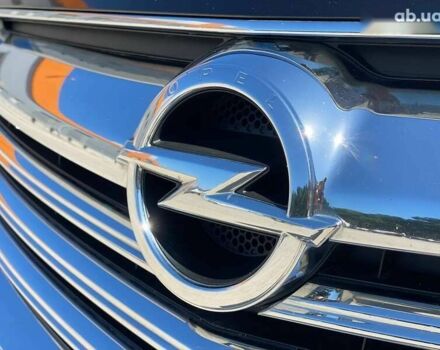 Опель Инсигния, объемом двигателя 2 л и пробегом 218 тыс. км за 9490 $, фото 3 на Automoto.ua