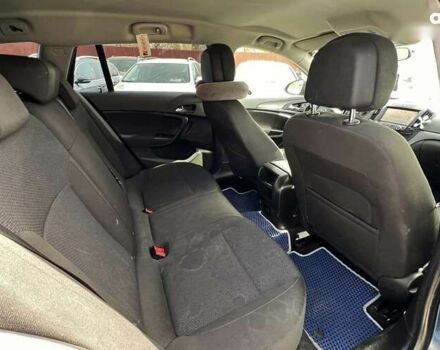 Опель Инсигния 2015 в Коломые на Automoto.ua Опель Инсигния, объемом двигателя 2 л и пробегом 253 тыс. км за 10300 $, фото 17 на Automoto.ua