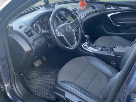 Опель Інсігнія, об'ємом двигуна 2 л та пробігом 330 тис. км за 8300 $, фото 1 на Automoto.ua