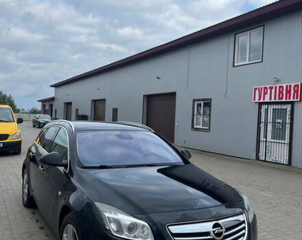 Опель Інсігнія, об'ємом двигуна 2 л та пробігом 330 тис. км за 5300 $, фото 1 на Automoto.ua