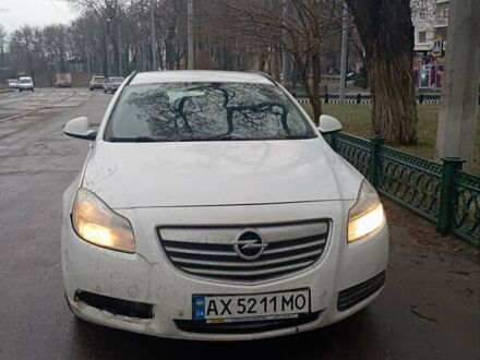 Опель Інсігнія 2011 у Харкові на Automoto.ua Опель Інсігнія, об'ємом двигуна 1.96 л та пробігом 324 тис. км за 7000 $, фото 1 на Automoto.ua