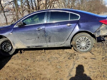 Опель Інсігнія, об'ємом двигуна 2 л та пробігом 130 тис. км за 2000 $, фото 1 на Automoto.ua