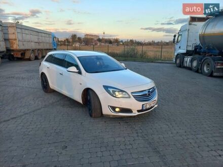 Опель Інсігнія 2014 у Новомосковске на Automoto.ua Опель Інсігнія, об'ємом двигуна 1.96 л та пробігом 264 тис. км за 12100 $, фото 1 на Automoto.ua