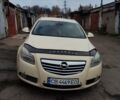 Желтый Опель Инсигния, объемом двигателя 1.96 л и пробегом 252 тыс. км за 8100 $, фото 1 на Automoto.ua