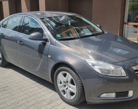 Серый Опель Инсигния, объемом двигателя 2 л и пробегом 188 тыс. км за 8800 $, фото 5 на Automoto.ua