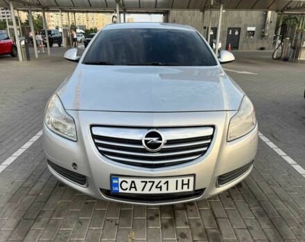 Серый Опель Инсигния, объемом двигателя 2 л и пробегом 338 тыс. км за 7000 $, фото 7 на Automoto.ua