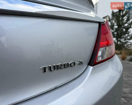 Сірий Опель Інсігнія, об'ємом двигуна 2 л та пробігом 219 тис. км за 7800 $, фото 15 на Automoto.ua