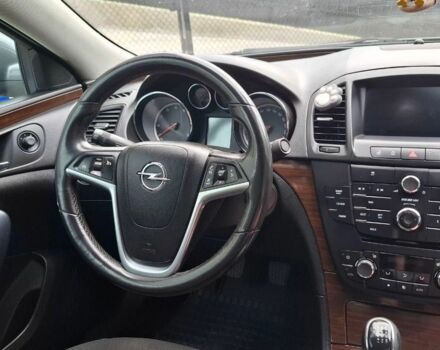 Сірий Опель Інсігнія, об'ємом двигуна 1.8 л та пробігом 349 тис. км за 5500 $, фото 2 на Automoto.ua