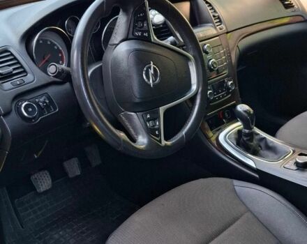 Сірий Опель Інсігнія, об'ємом двигуна 1.8 л та пробігом 349 тис. км за 5500 $, фото 4 на Automoto.ua