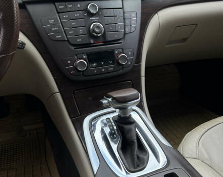 Сірий Опель Інсігнія, об'ємом двигуна 2.8 л та пробігом 180 тис. км за 6500 $, фото 12 на Automoto.ua